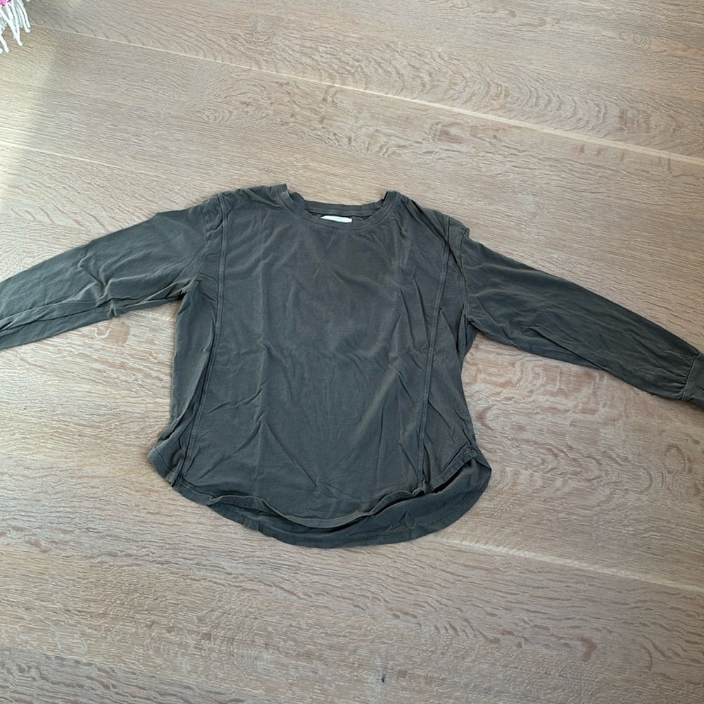 Xirena - green long sleeve shirt